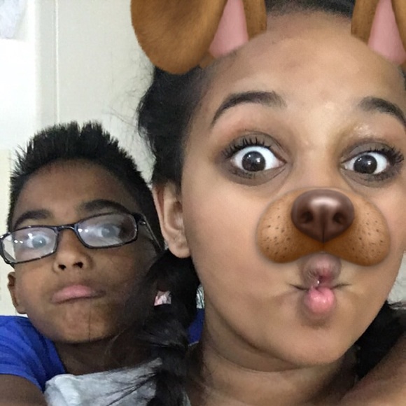 Meet your Posher, Arianna - Picture 1 of 1