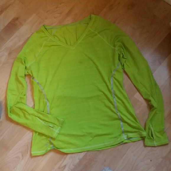Running shirt