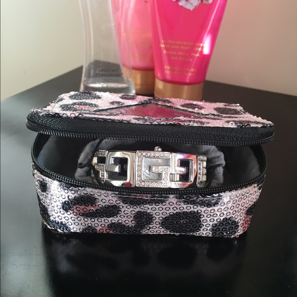 Leopard watch storage - Picture 3 of 3