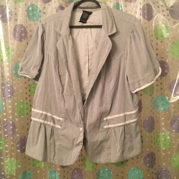 🎉 SALE -Torrid blazer