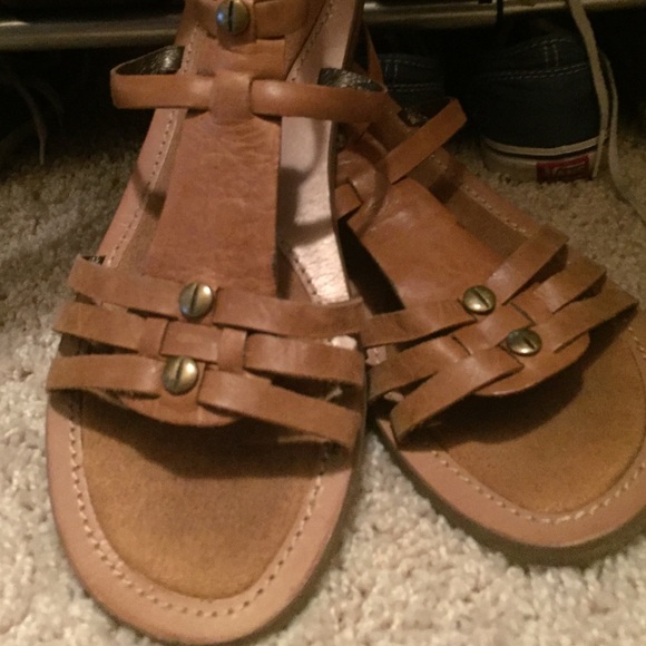 Eddie Bauer gladiator sandal