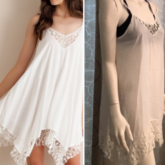 ❗️CLEARANCE❗️ Lace Hem Spaghetti Strap Dress - Picture 2 of 4