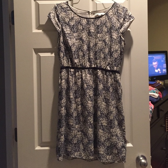 EUC Loft size 10 dress
