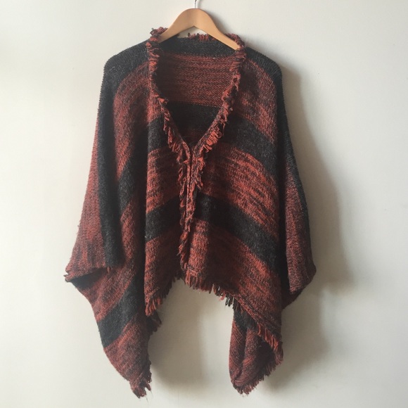 TRADE - Knit Stripe Poncho