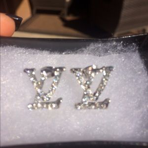 Fashion diamond earrings