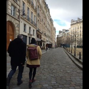 Meet your Posher, Lauren