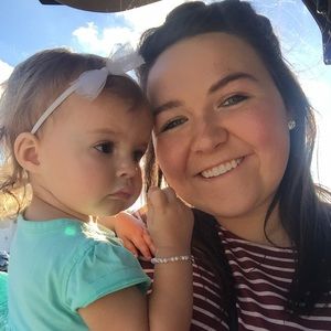 Meet your Posher, Brooke