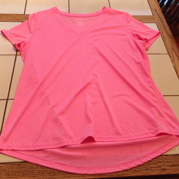 Danskin T-shirt