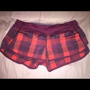Lululemon run speeds. Red plaid