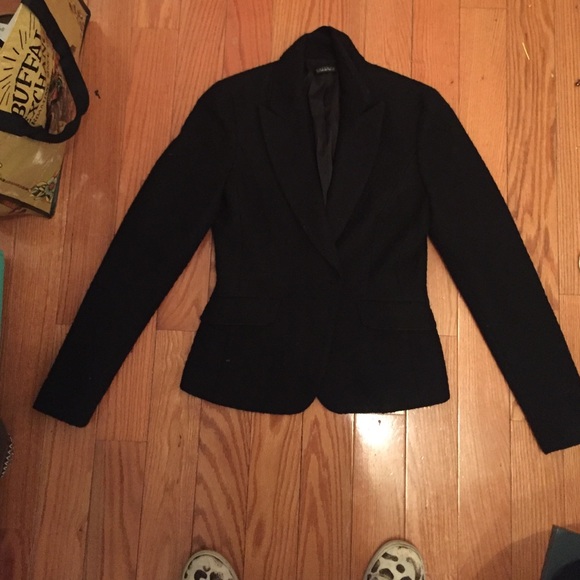 Tahari black wool blazer