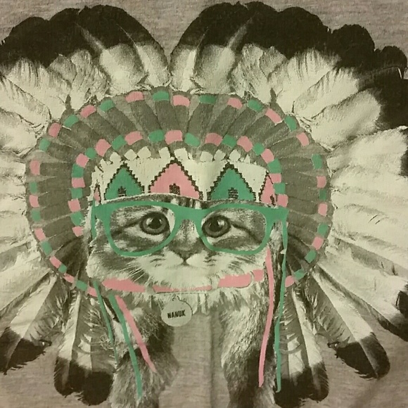 NWOT Kitten Tee!!