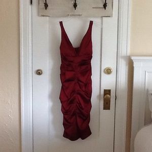 Formal dress. Beautiful, slimming evening gown.