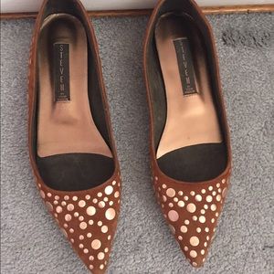 Brown Steve Madden flats!