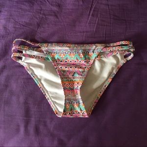 BNWOT LA Hearts bikini bottom