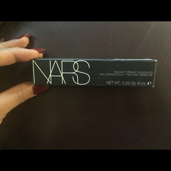 NARS! Radiant Creamy Concealer in CACAO! 💓