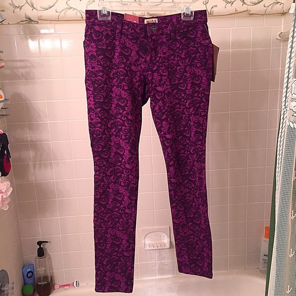 New purple jeggings with rose patterns - Picture 2 of 3