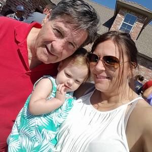 Meet your Posher, Bobbie