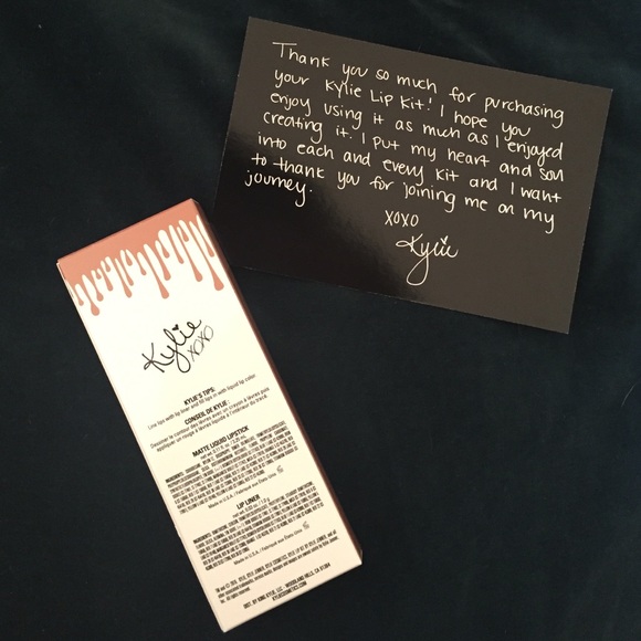 BRAND NEW Kylie Cosmetics Candy K Lipstick & Liner - Picture 3 of 3