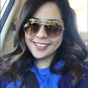 Meet your Posher, Claribel