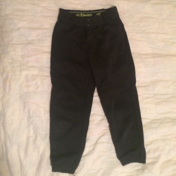 Girls softball pants adult small. Is in good shape