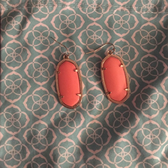 Coral Kendra Scott Elles