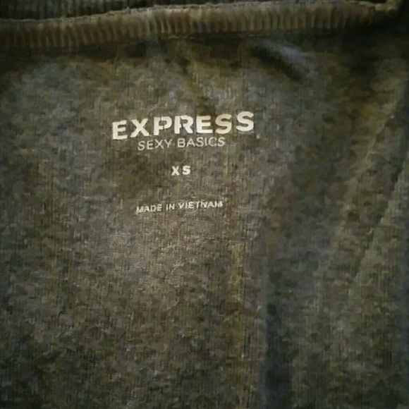 Gray sexy basic tee - Picture 2 of 4
