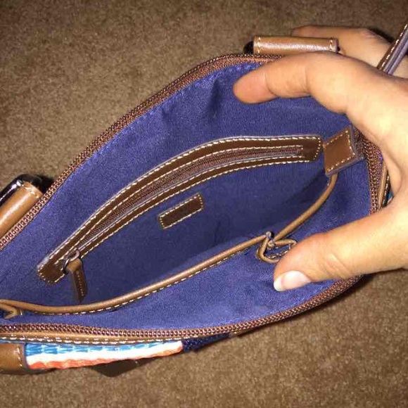 NWT Chaps striped bag - Picture 3 of 4