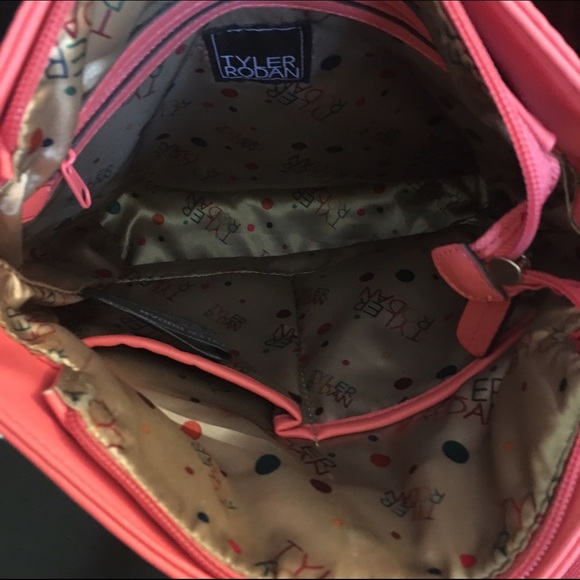 Coral genuine leather purse - Picture 2 of 4