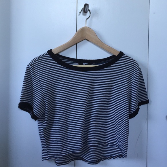 Black and white stripe t-shirt