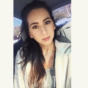 Meet your Posher, Jaclyn