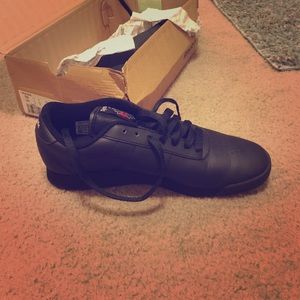 Womens Black reebok classic shoes