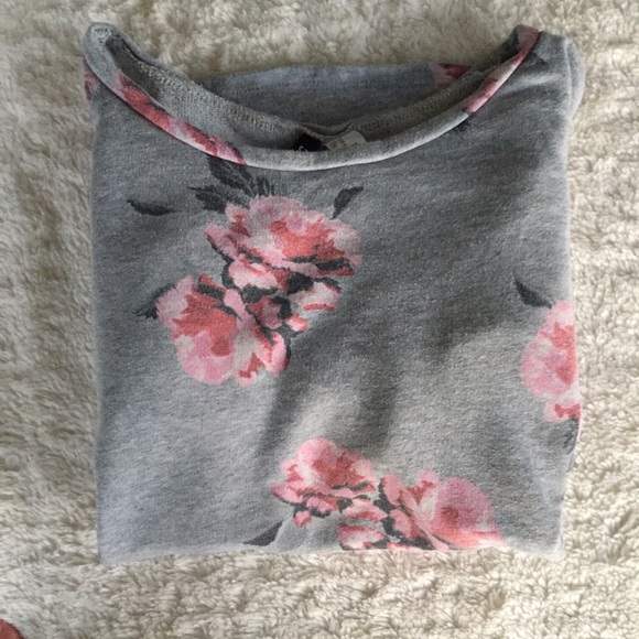 Heather Gray and Pink Rose Long-Sleeved Shirt