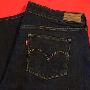 Women's Levi's