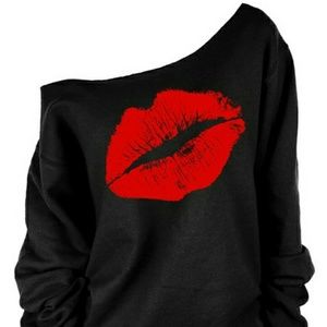 Black lip sweat shirt with cut off neck