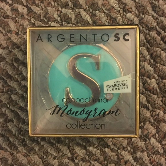 NEW compact mirror