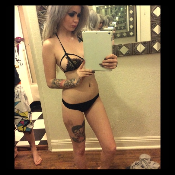 Black Lace Bondage Bikini Swimsuit Set