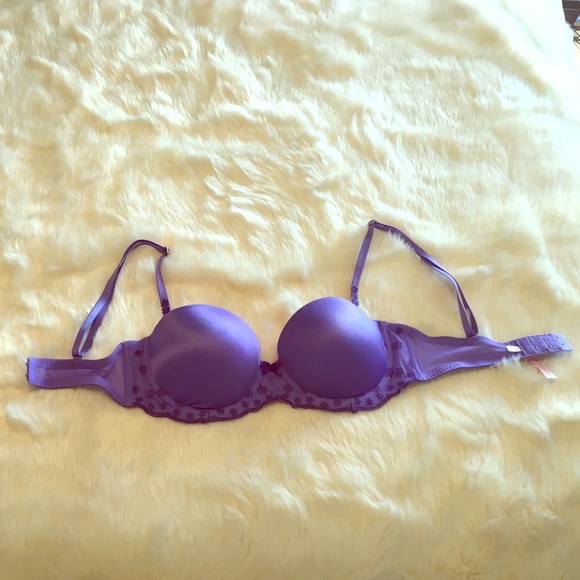 Purple adjustable strap/strapless bra