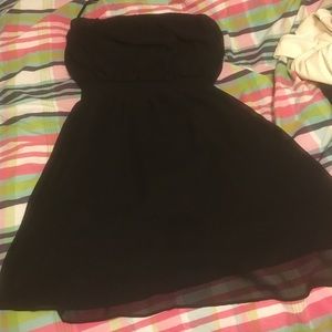 Black strapless express dress