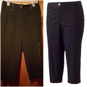 ❤️SOLD❤️ Black White Pocket Cargo Stretch Pants