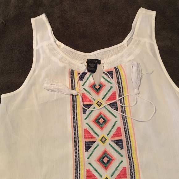 Tank top - Picture 2 of 2
