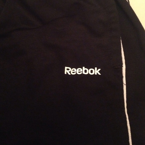 Mens Reebok work out pants - Picture 3 of 4