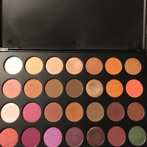 Jaclyn hill x Morphe limited edition palette