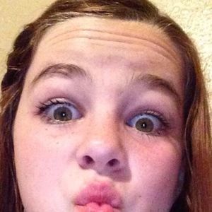 Meet your Posher, Hali