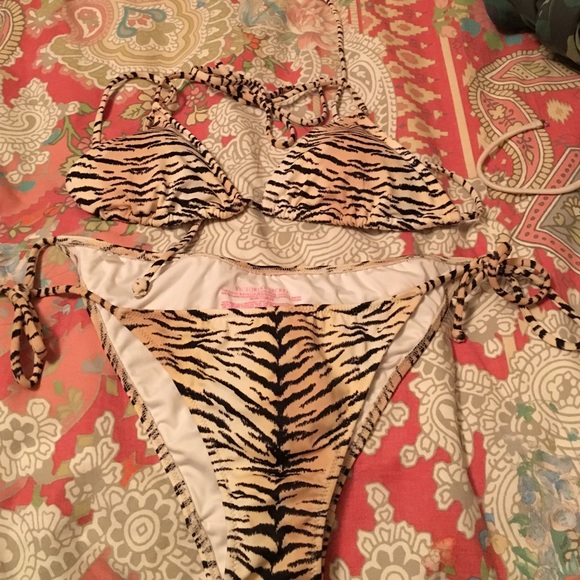Victoria secret tiger print bikini