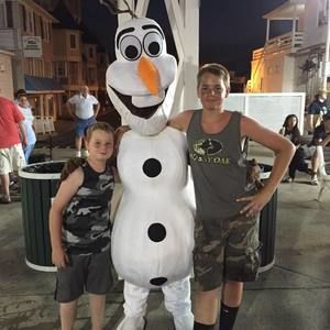 Meet your Posher, Nellie