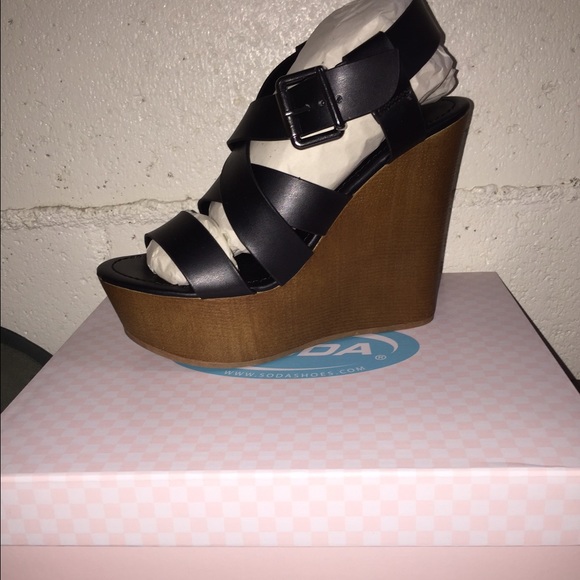 Brand new wedges - Picture 1 of 3