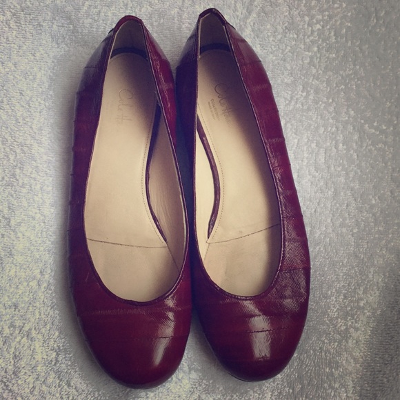 Cole Haan dark red flats