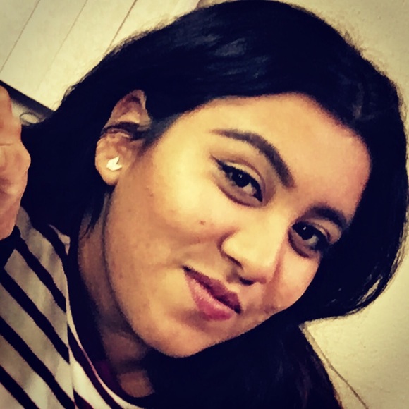 Meet your Posher, Kimberly