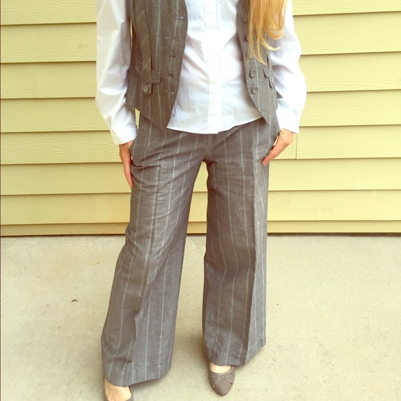 Fantastic city style pin striped ladies suit