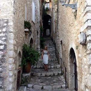 Meet your Posher, Melanie